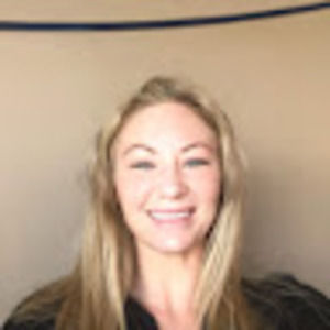 Meet your Posher, Lena